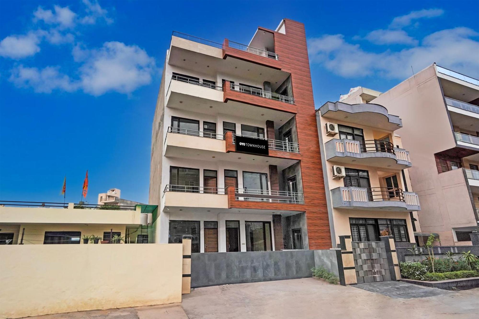 Townhouse Delight Inn Gurgaon Buitenkant foto