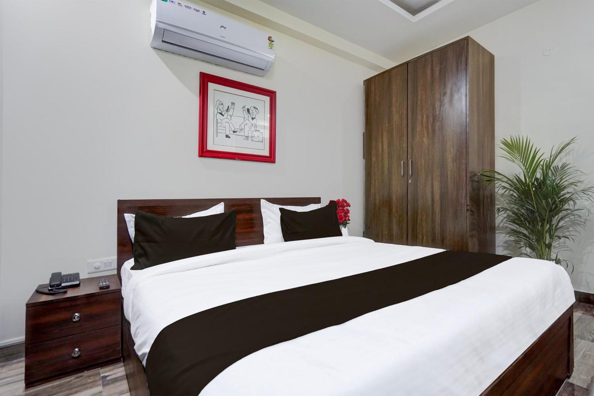Townhouse Delight Inn Gurgaon Buitenkant foto
